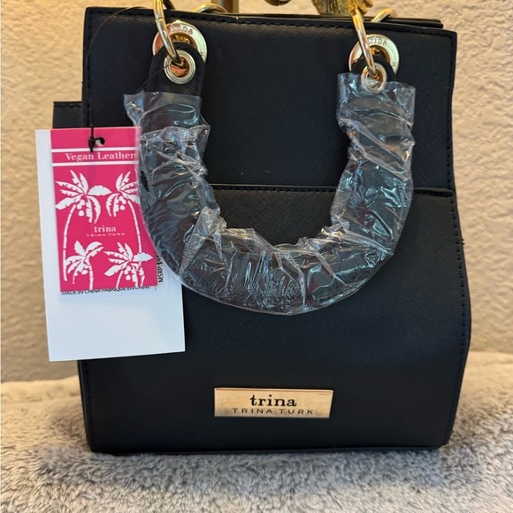 TRINA TURK NWT DOUBLE HANDLE CROSSBODY BAG - Picture 3 of 9